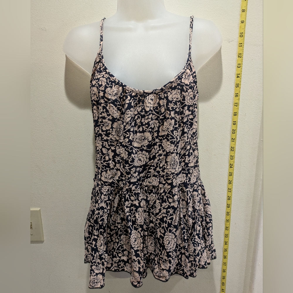 An-m Elegant Navy and Cream Floral Camisole Size Large